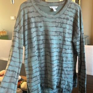 Athleta coaster Luxe printed sweatshirt